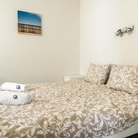 Golden Apartments - City Center - Gieldowa 바르샤바 외부 사진