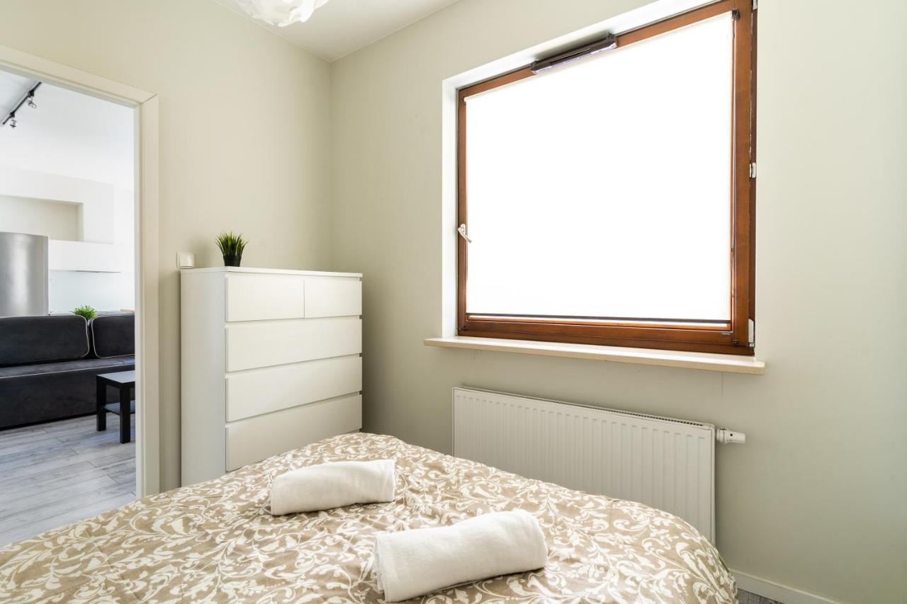 Golden Apartments - City Center - Gieldowa 바르샤바 외부 사진